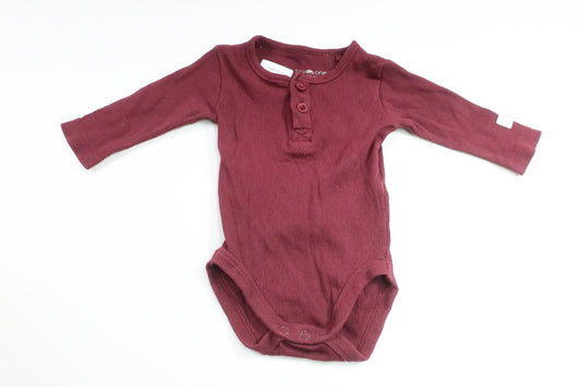 Ribbet bodysuit fra Tiny One - Størrelse 50 - Lilla