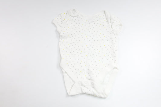 Bodysuit fra Primark - Størrelse 62 - Hvid