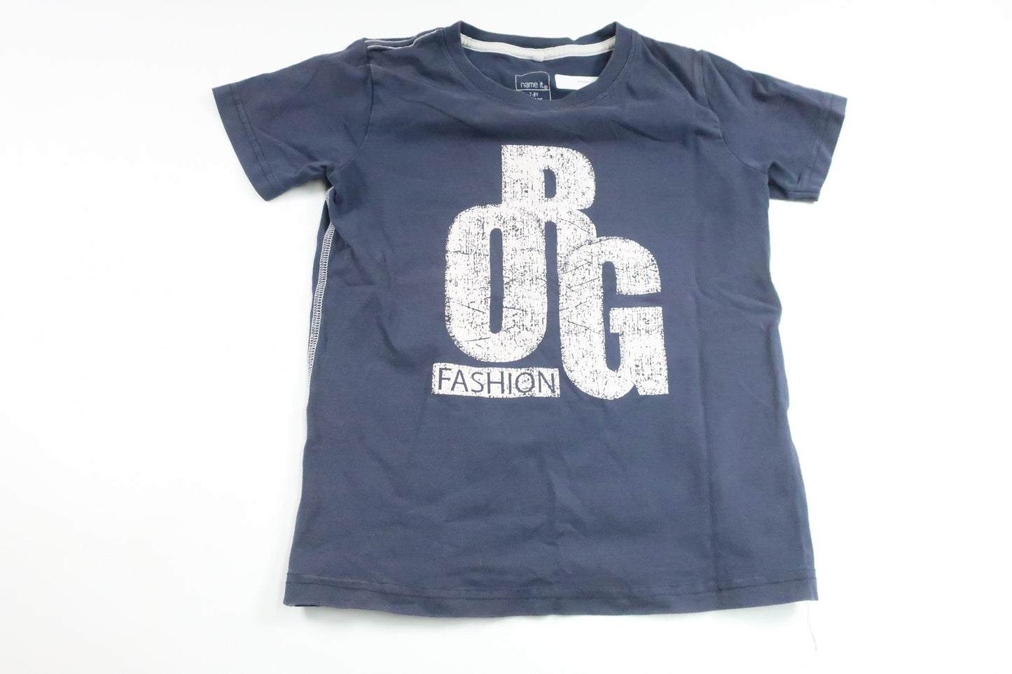T-shirt fra Name It - Størrelse 122/128 - Marineblå
