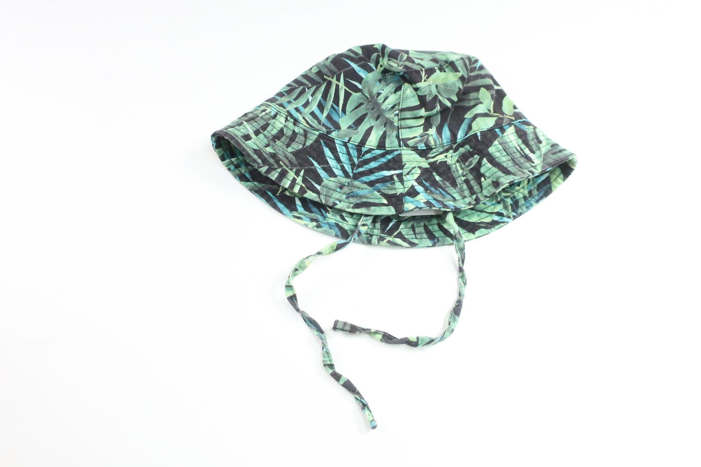 Solhat fra Kappahl - Størrelse 48/50 - Grøn