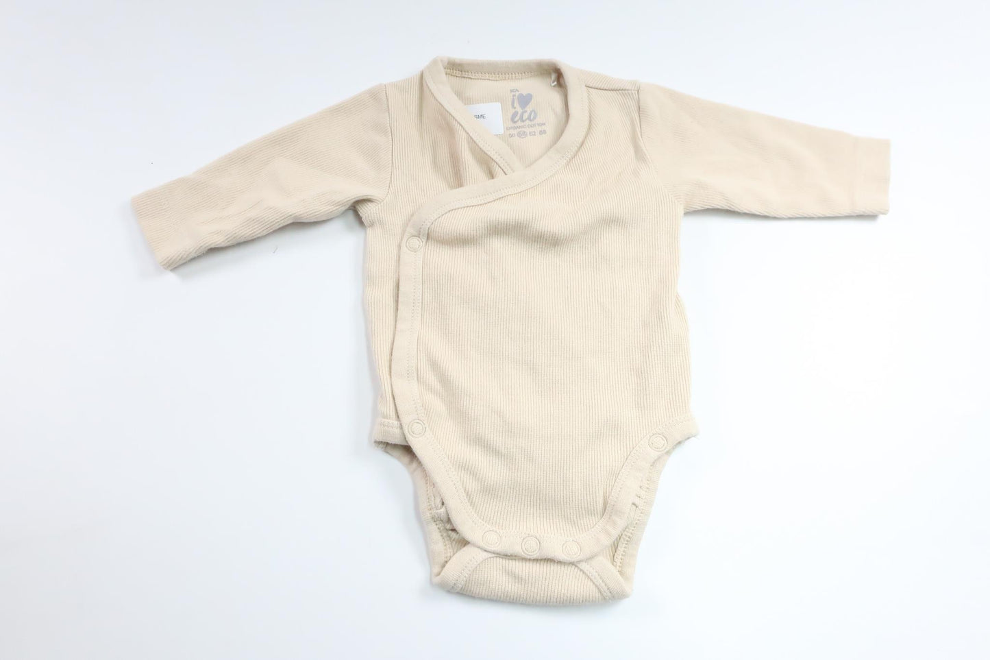 Ribbet bodysuit fra ICA I Love Eco - Størrelse 56 - Beige