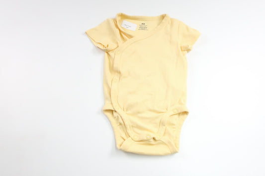 Wrap-body fra H&M - Størrelse 68 - Gul