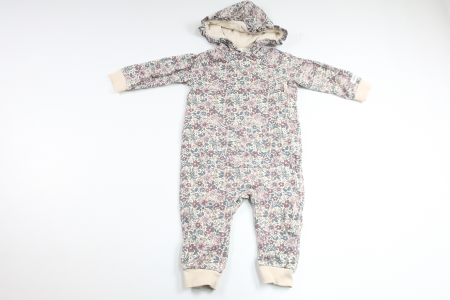 Blomsterjumpsuit fra Newbie - Størrelse 74 - Lilla