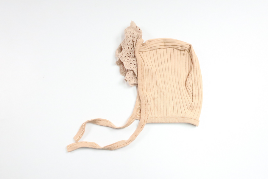 Hjelmkasket fra Ukendt - Størrelse 62/68 - Beige