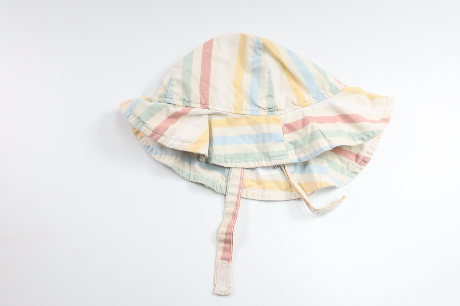 Stribet solhat fra Jessica Simpson Baby - Størrelse 86/92 - Multifarvet