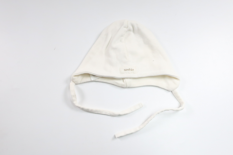 Hat fra Newbie - Størrelse 40/42 - Off-white