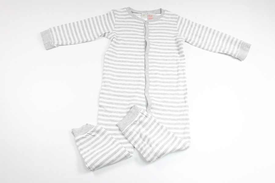 Stribet pyjamas fra H&M - Størrelse 98 - Grå