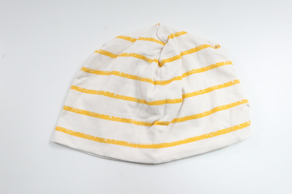 Stribet hue fra Name It - Størrelse 45/47 - Hvid