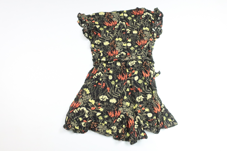 Blomsterjumpsuit fra SRNHLT - Størrelse 92 - Sort