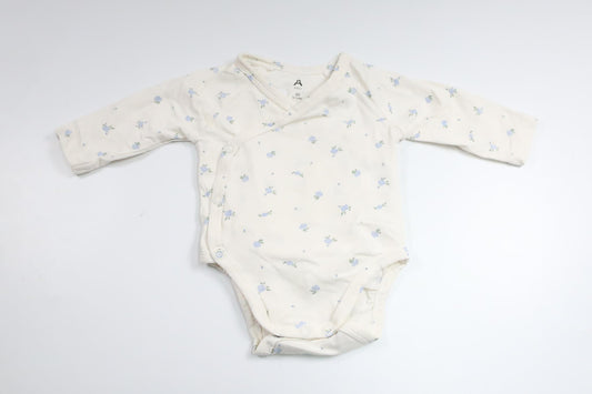 Blomsterbody fra Åhléns - Størrelse 50 - Hvid