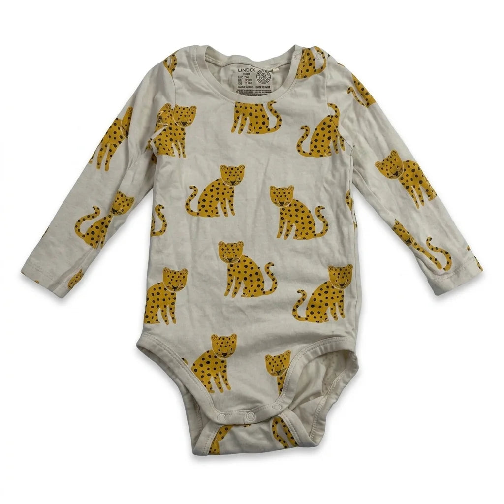 Djurmönstrad body från Lindex - Storlek 74 - Beige