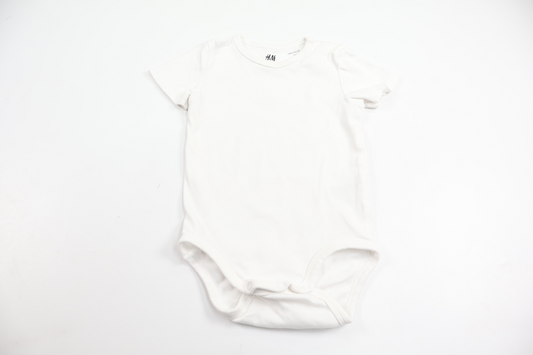 Bodysuit fra H&M - Størrelse 80 - Hvid