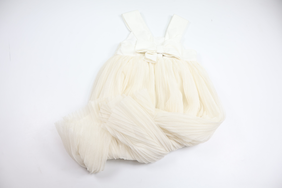 Tylkjole/Festkjole fra H&M - Størrelse 116 - Off-white