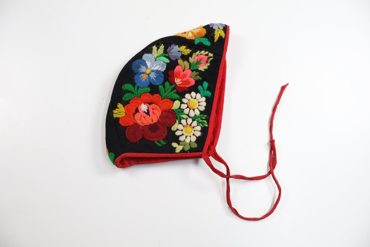 Mössa med broderade blommor från Okänt - Storlek 74/80 - Multi