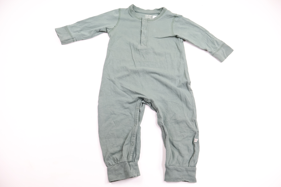 Pyjamas fra BEBE - Størrelse 70 - Grøn