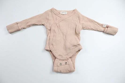 Ribbad omlottbody från Newbie - Storlek 50 - Rosa