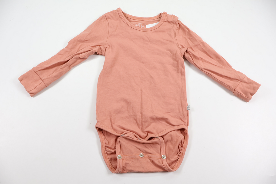 Bodysuit fra BEBE - Størrelse 70 - Lyserød