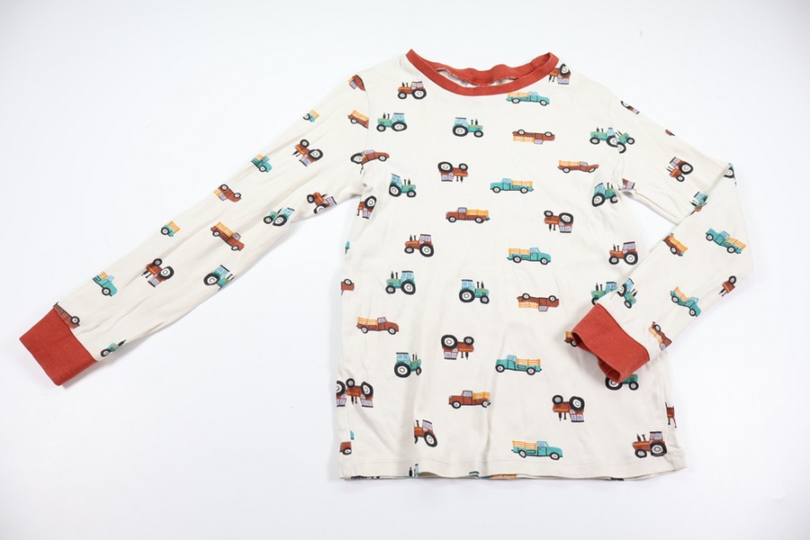 Pyjamastrøje med traktorer fra H&M - Størrelse 122/128 - Råhvid
