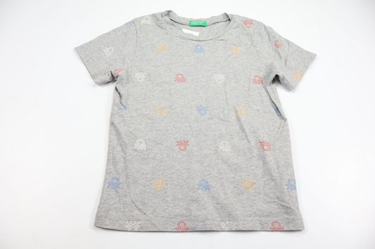 T-shirt fra United Colors of Benetton - Størrelse 122 - Grå