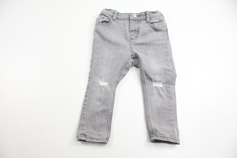 Jeansbyxor från H&M - Storlek 86 - Grå