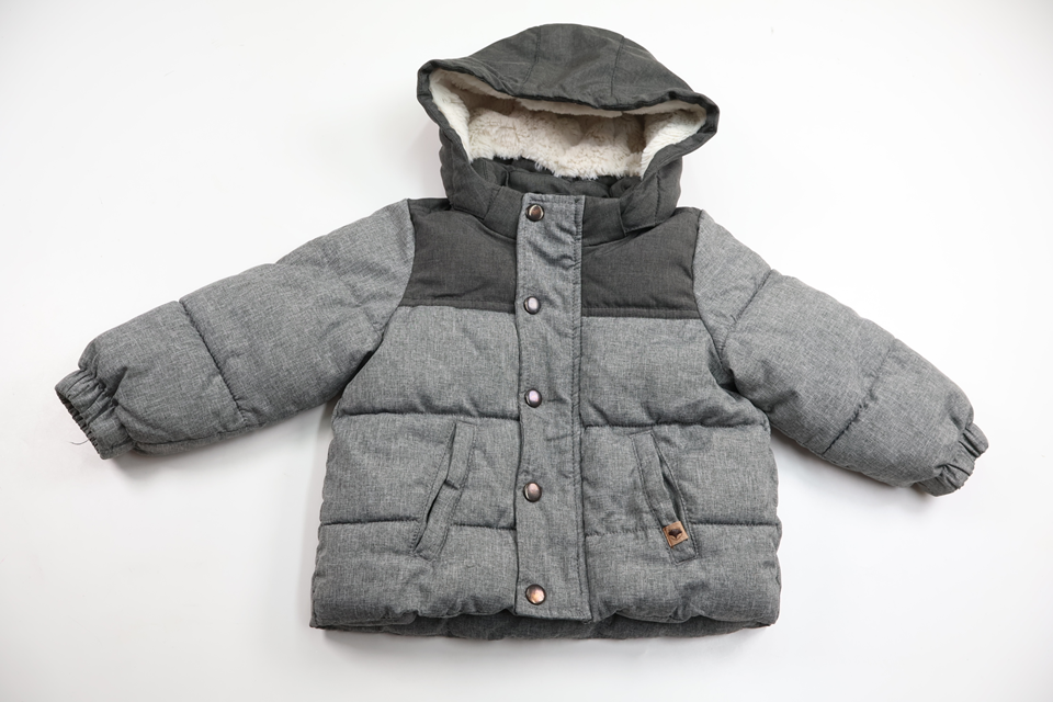 Vadderad jacka från H&M - Storlek 80 - Grå