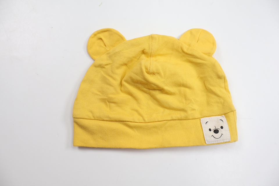 Mössa Nalle Puh från H&M - Storlek 56 - Gul