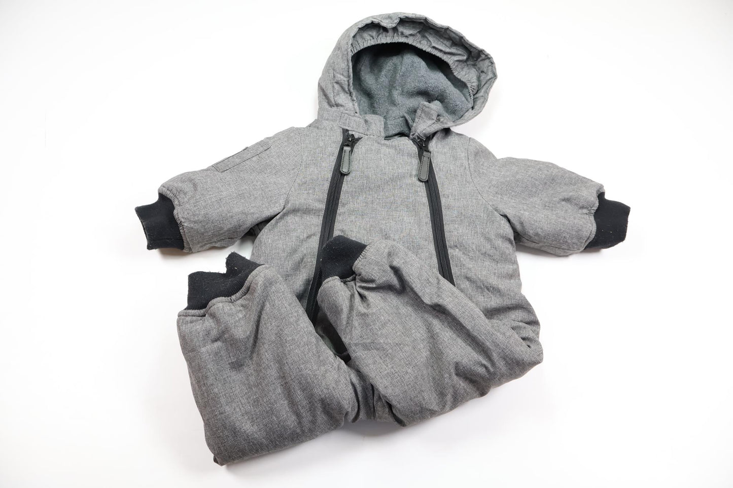 Fleeceforet heldragt fra Baby Outwear - Størrelse 74 - Grå