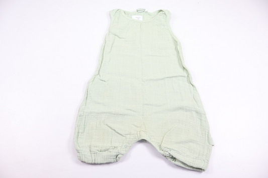 Jumpsuit i musselin fra Moumout Paris - Størrelse 86/92 - Grøn