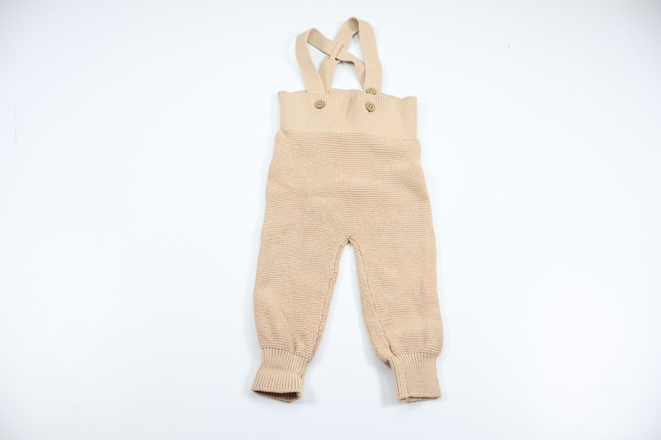Strikkede hagesmækkerbukser fra Newbie - Størrelse 74 - Beige
