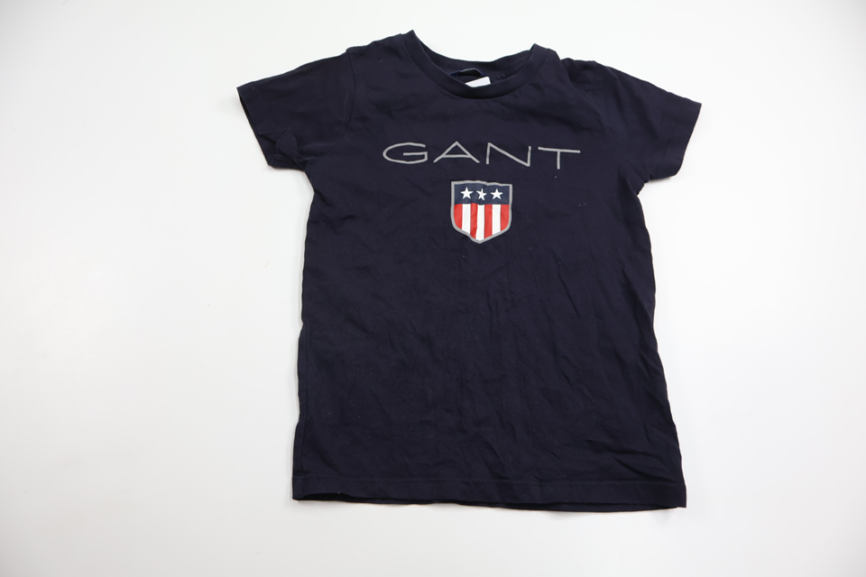 T-shirt från GANT - Storlek 98/104 - Marinblå