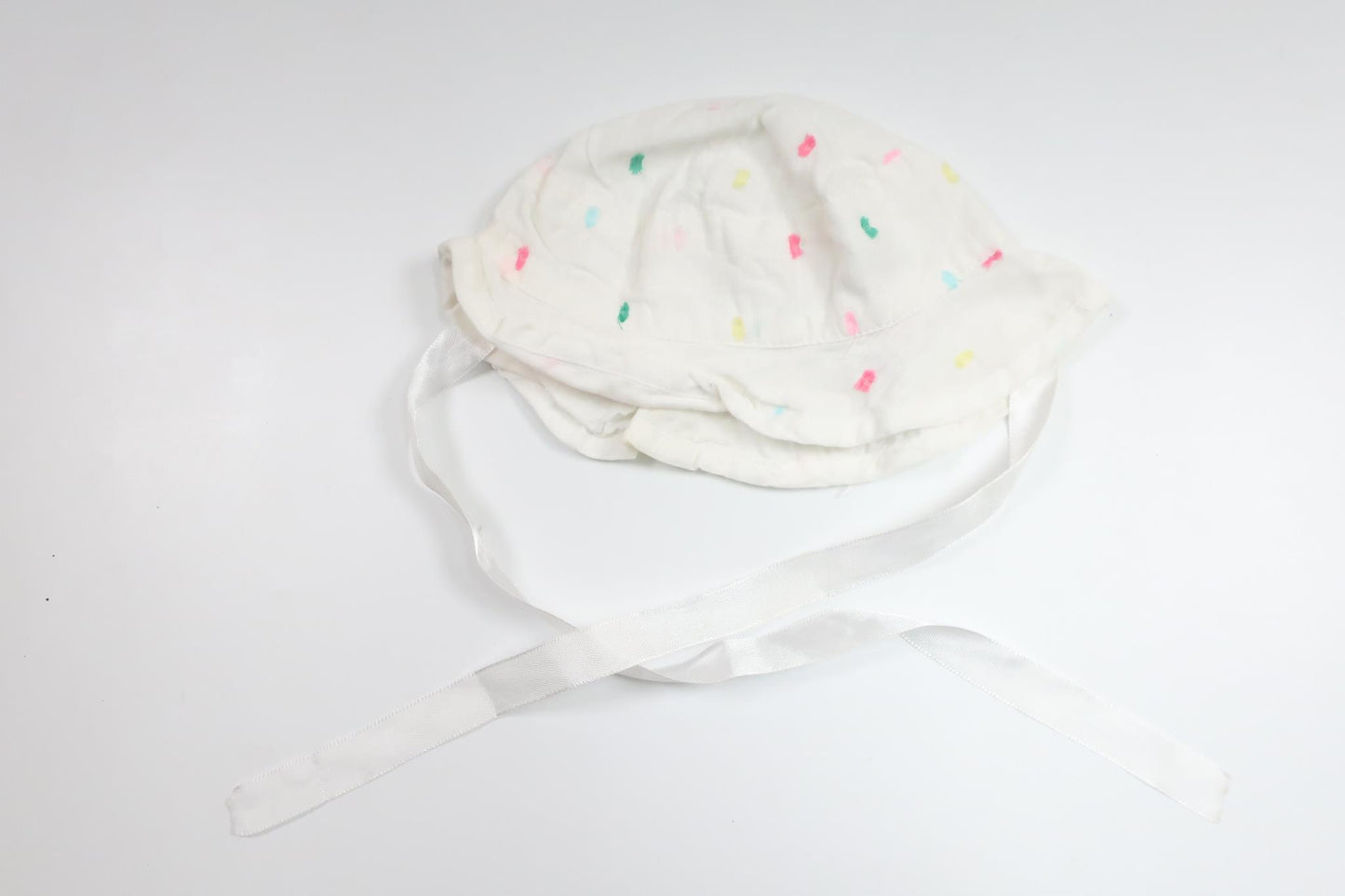 Solhat fra Primark - Størrelse 68/74 - Hvid