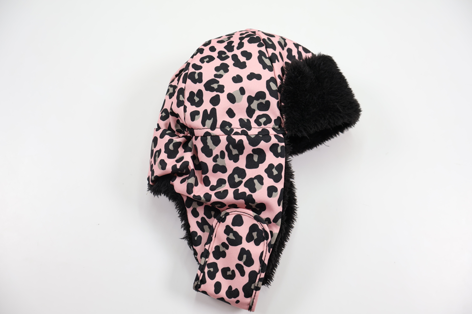 Fleeceforet leopardmønstret hue fra D6 Soul - Størrelse 74/80 - Rosa