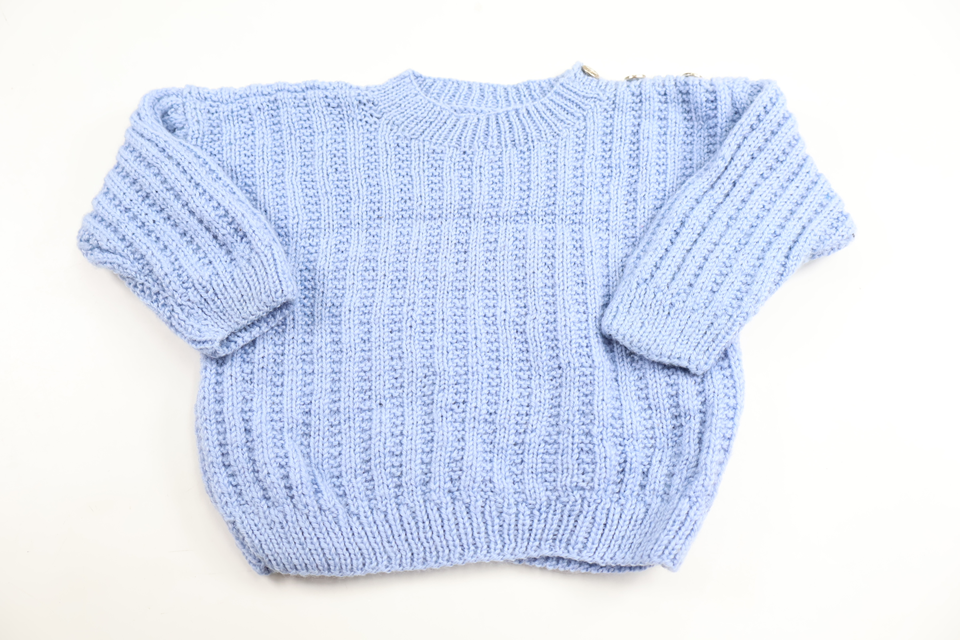 Strikket sweater fra Hemstickat - Størrelse 68 - Blå
