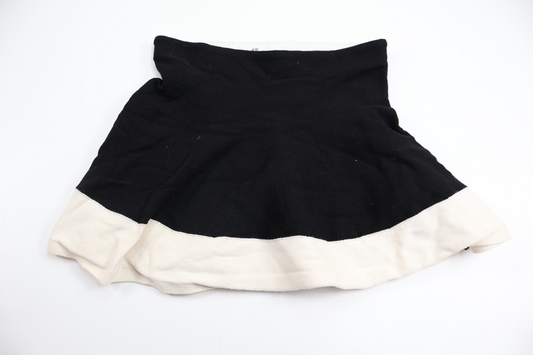 Kjol från H&M - Storlek 110/116 - Svart