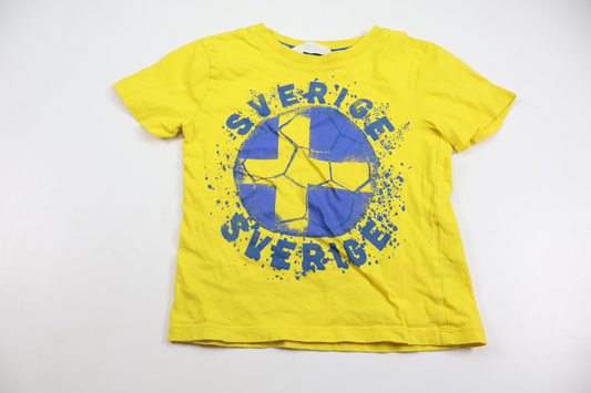 T-shirt från H&M - Storlek 98/104 - Gul