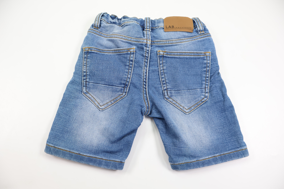 Denimshorts fra Kappahl - Størrelse 104 - Denim