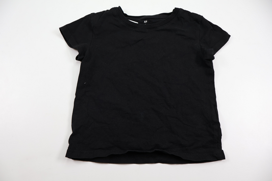 T-shirt från H&M - Storlek 98/104 - Svart