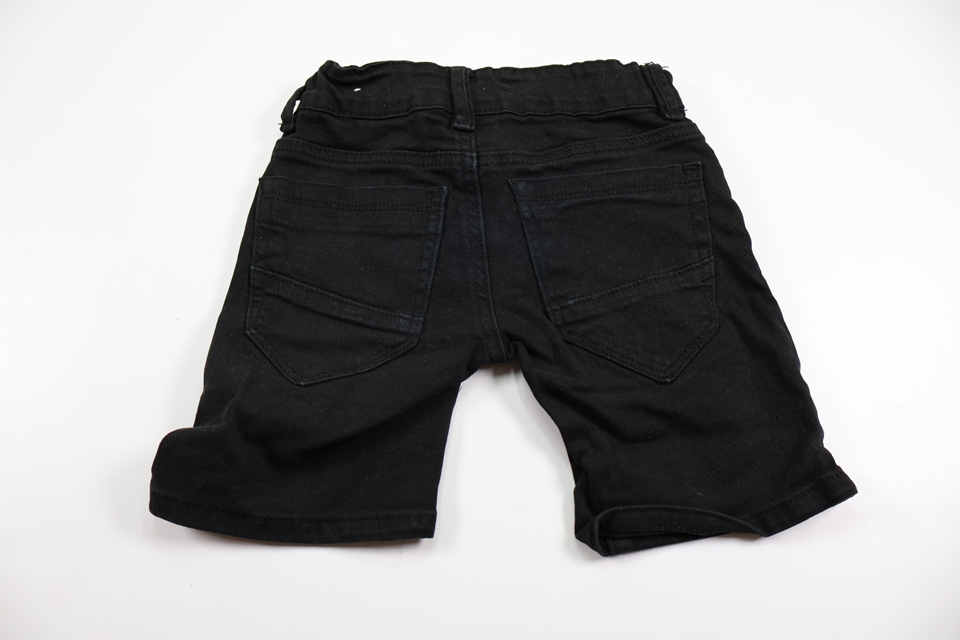 Jeansshorts fra Denim Day - Størrelse 104 - Sort