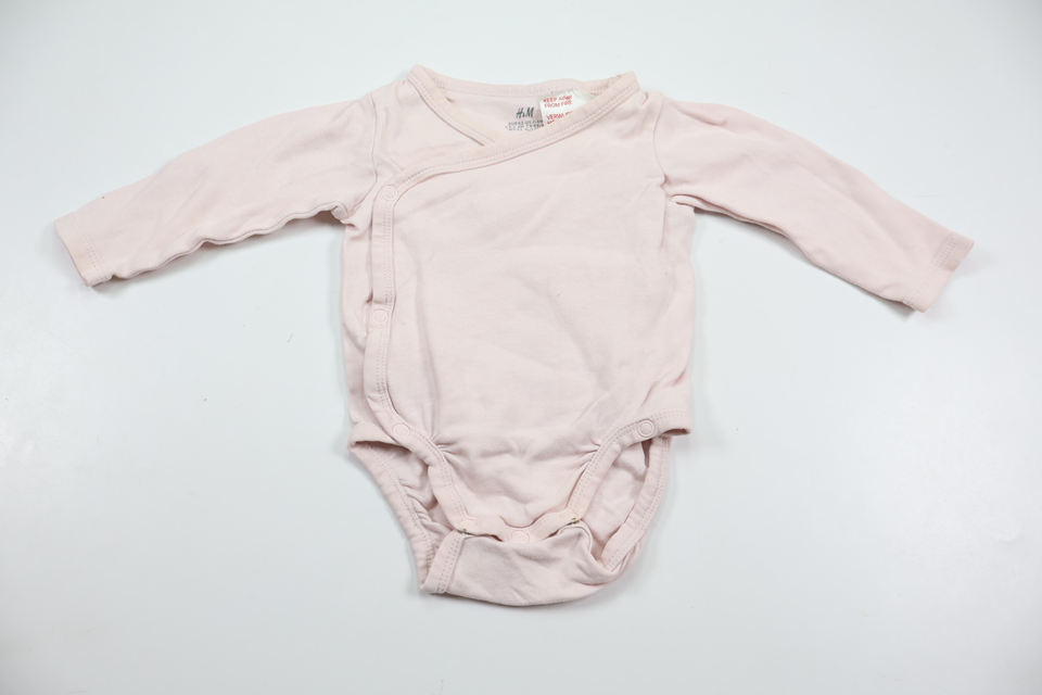 Wrap-body fra H&M - Størrelse 62 - Lyserød