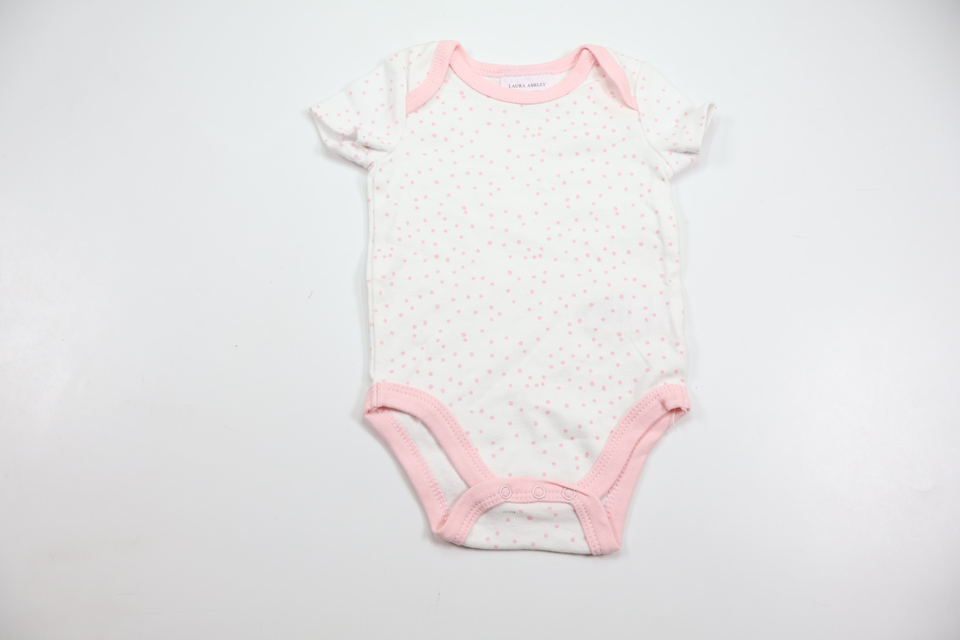 Body fra Laura Ashley - Størrelse 56/62 - Hvid