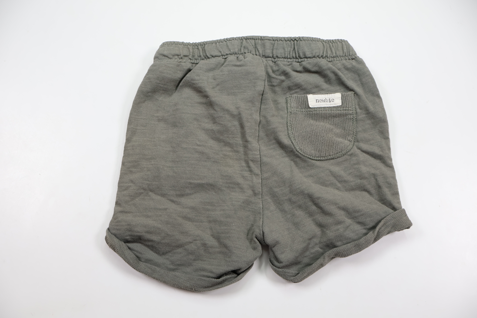 Shorts från Newbie - Storlek 86 - Grön