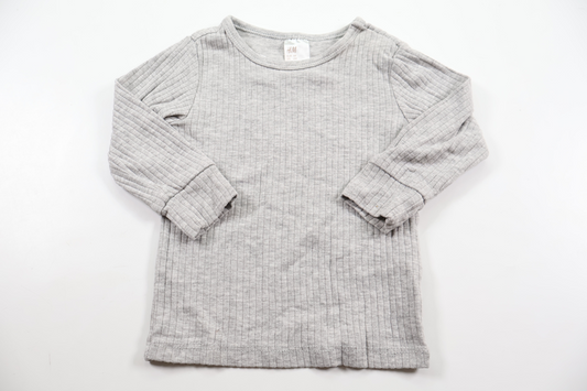 Ribbet trøje fra H&M - Størrelse 68 - Grå