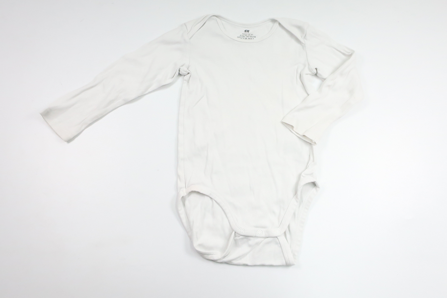 Bodysuit fra H&M - Størrelse 92/98 - Hvid