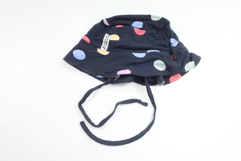 Solhat fra Geggamoja - Størrelse 104/116 - Marineblå