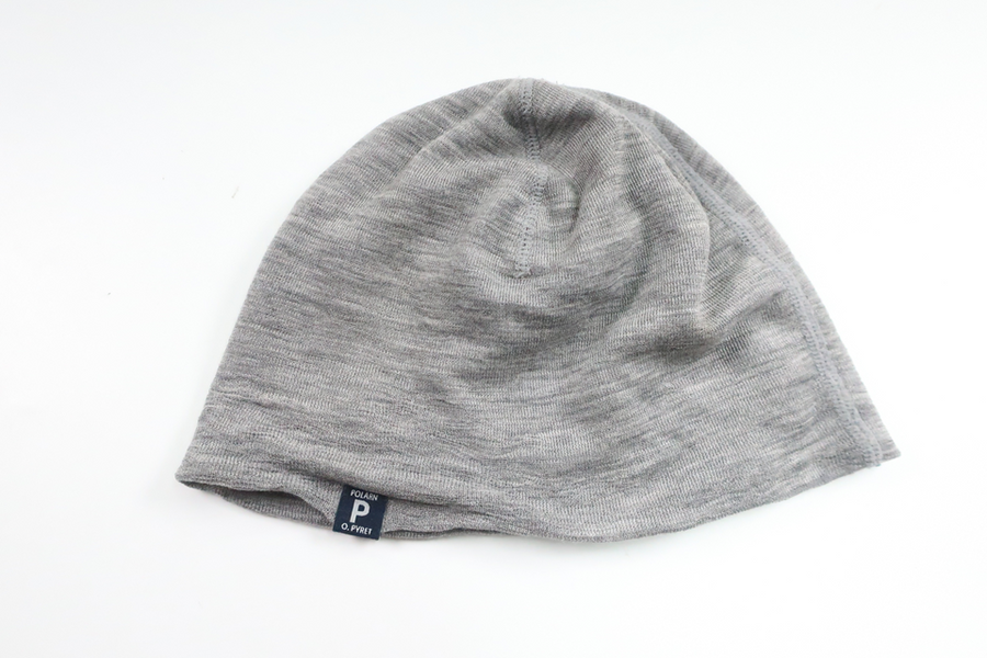 100% uldhue fra Polarn o. Pyret - Størrelse 52/54 - Grå