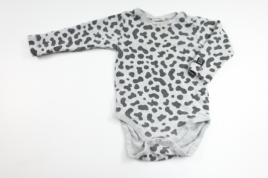 Bodysuit fra KAXS - Størrelse 80 - Grå