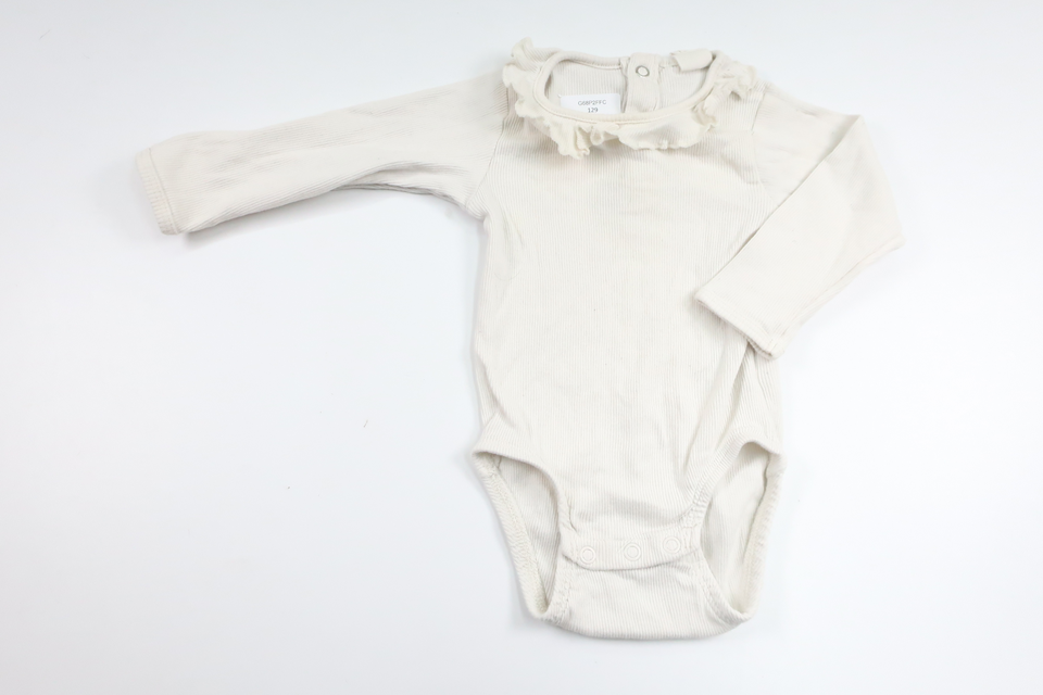 Ribbet bodysuit fra H&M - Størrelse 74 - Off-white