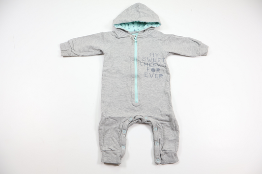 Jumpsuit/heldragt fra BEBE - Størrelse 68/74 - Grå