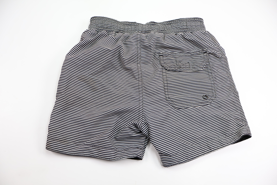 Badeshorts fra Åhléns - Størrelse 122/128 - Sort