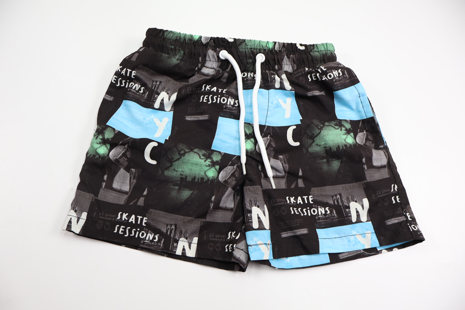 Badeshorts fra Beach Wear - Størrelse 98/104 - Sort